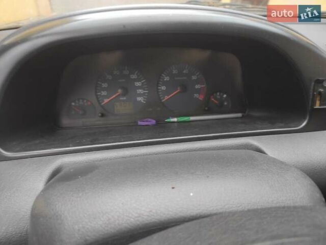 Белый Пежо Эксперт груз.-пасс., объемом двигателя 2 л и пробегом 336 тыс. км за 4900 $, фото 1 на Automoto.ua