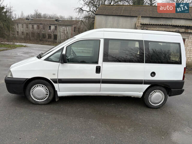 Білий Пежо Експерт вант.-пас., об'ємом двигуна 2 л та пробігом 319 тис. км за 3700 $, фото 3 на Automoto.ua