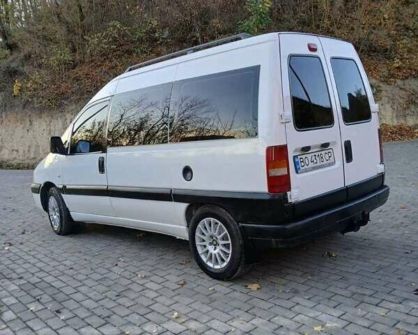 Пежо Эксперт груз.-пасс. 2005 в Кременце на Automoto.ua Белый Пежо Эксперт груз.-пасс., объемом двигателя 2 л и пробегом 370 тыс. км за 4550 $, фото 21 на Automoto.ua