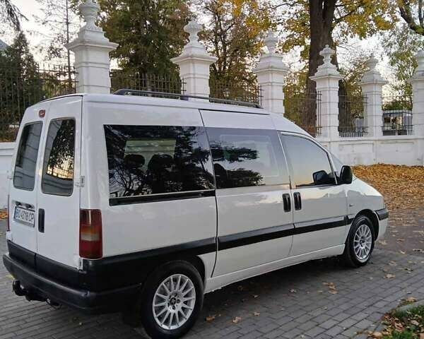 Пежо Эксперт груз.-пасс. 2005 в Кременце на Automoto.ua Белый Пежо Эксперт груз.-пасс., объемом двигателя 2 л и пробегом 370 тыс. км за 4550 $, фото 7 на Automoto.ua