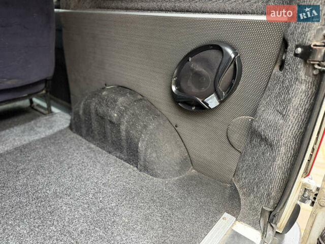 Білий Пежо Експерт вант.-пас., об'ємом двигуна 1.87 л та пробігом 422 тис. км за 4000 $, фото 45 на Automoto.ua