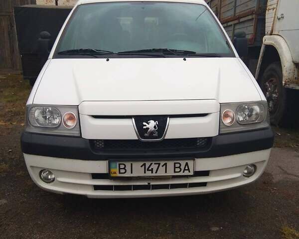 Пежо Эксперт груз.-пасс. 2005 в Лубнах на Automoto.ua Белый Пежо Эксперт груз.-пасс., объемом двигателя 2 л и пробегом 315 тыс. км за 3100 $, фото 2 на Automoto.ua
