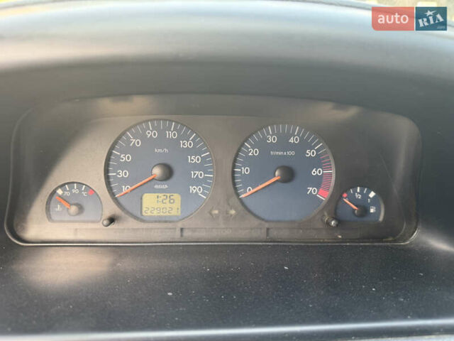 Белый Пежо Эксперт груз.-пасс., объемом двигателя 2 л и пробегом 229 тыс. км за 4999 $, фото 14 на Automoto.ua