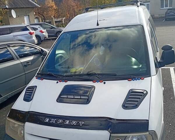 Белый Пежо Эксперт груз.-пасс., объемом двигателя 1.87 л и пробегом 999 тыс. км за 4100 $, фото 7 на Automoto.ua