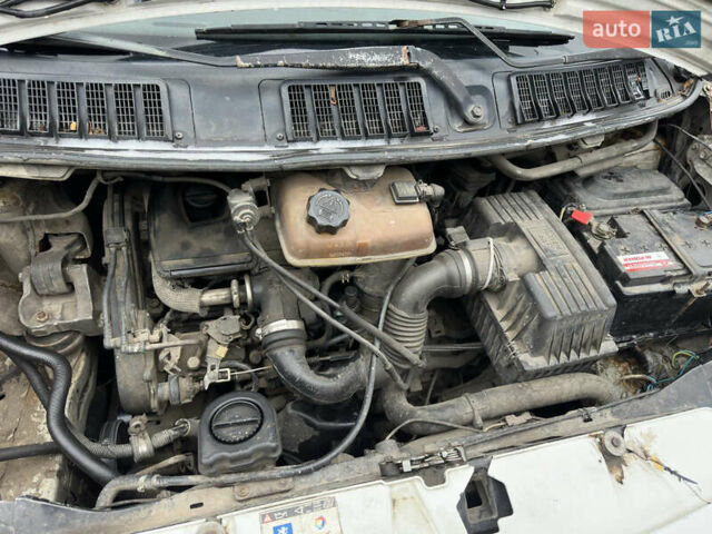 Білий Пежо Експерт вант.-пас., об'ємом двигуна 1.87 л та пробігом 380 тис. км за 3550 $, фото 15 на Automoto.ua