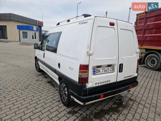Білий Пежо Експерт вант.-пас., об'ємом двигуна 1.87 л та пробігом 397 тис. км за 3750 $, фото 6 на Automoto.ua