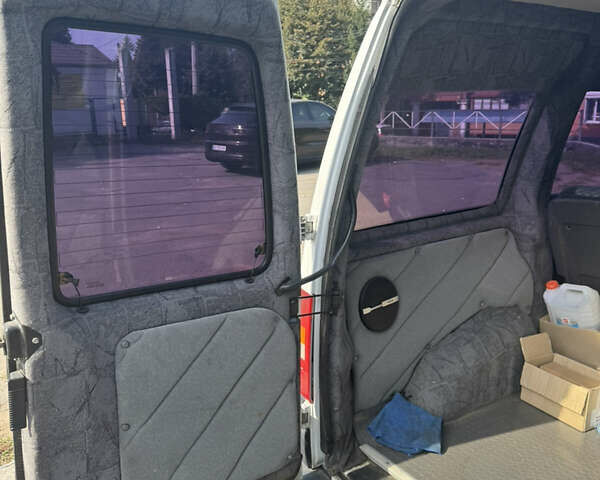 Белый Пежо Эксперт груз.-пасс., объемом двигателя 2 л и пробегом 229 тыс. км за 4999 $, фото 7 на Automoto.ua