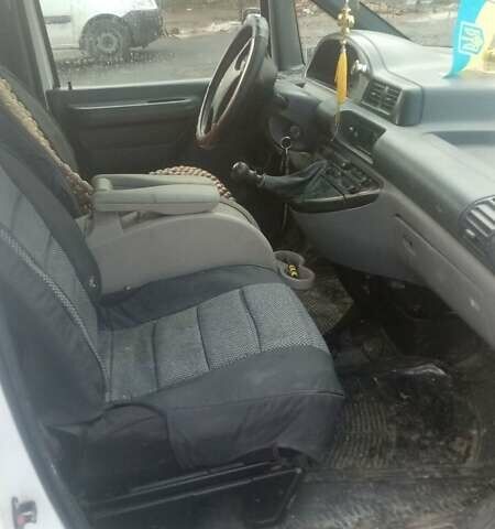 Белый Пежо Эксперт груз.-пасс., объемом двигателя 2 л и пробегом 500 тыс. км за 4350 $, фото 6 на Automoto.ua