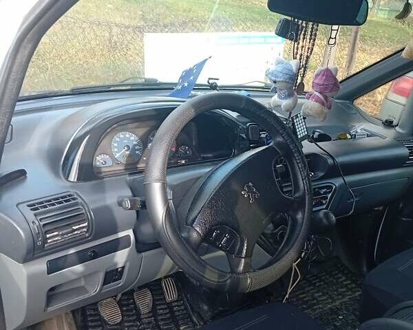 Белый Пежо Эксперт груз.-пасс., объемом двигателя 1.87 л и пробегом 999 тыс. км за 4100 $, фото 8 на Automoto.ua