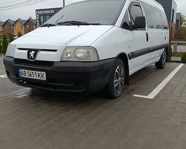 Белый Пежо Эксперт груз.-пасс., объемом двигателя 2 л и пробегом 268 тыс. км за 5600 $, фото 8 на Automoto.ua