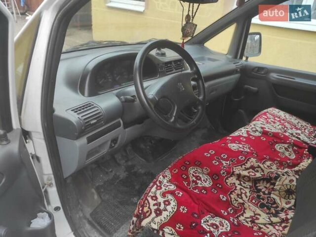 Белый Пежо Эксперт груз.-пасс., объемом двигателя 2 л и пробегом 336 тыс. км за 4900 $, фото 2 на Automoto.ua