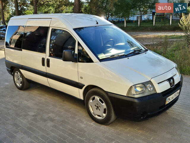 Білий Пежо Експерт вант.-пас., об'ємом двигуна 2 л та пробігом 272 тис. км за 4350 $, фото 3 на Automoto.ua