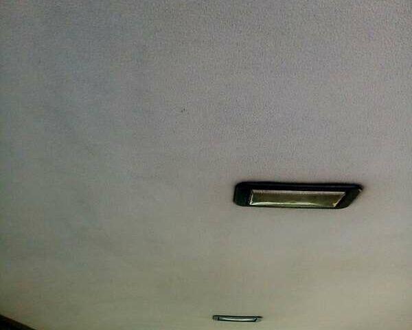 Белый Пежо Эксперт груз.-пасс., объемом двигателя 1.9 л и пробегом 340 тыс. км за 4000 $, фото 3 на Automoto.ua