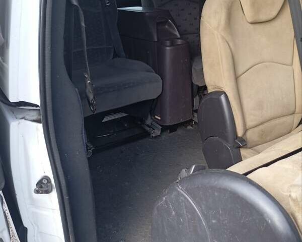 Белый Пежо Эксперт груз.-пасс., объемом двигателя 2 л и пробегом 200 тыс. км за 4800 $, фото 2 на Automoto.ua