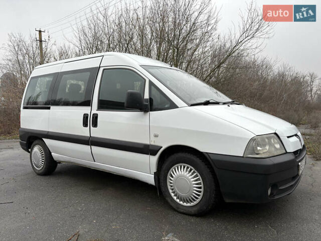 Білий Пежо Експерт вант.-пас., об'ємом двигуна 2 л та пробігом 319 тис. км за 3700 $, фото 8 на Automoto.ua