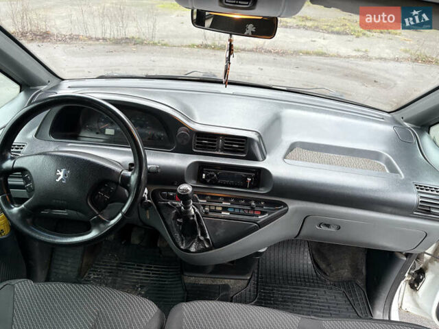 Білий Пежо Експерт вант.-пас., об'ємом двигуна 2 л та пробігом 319 тис. км за 3700 $, фото 18 на Automoto.ua