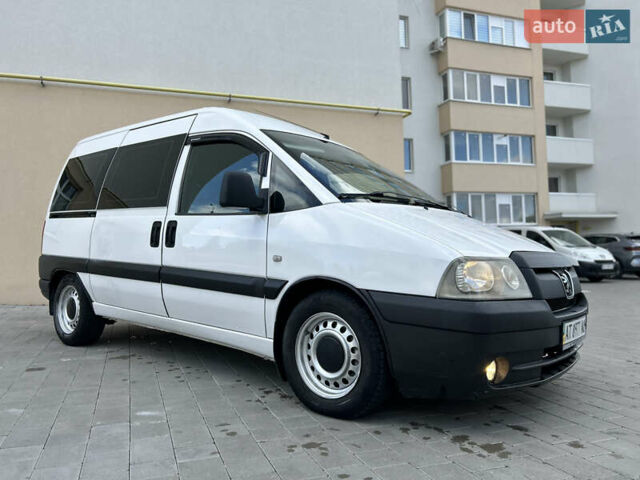 Білий Пежо Експерт вант.-пас., об'ємом двигуна 2 л та пробігом 221 тис. км за 4350 $, фото 4 на Automoto.ua