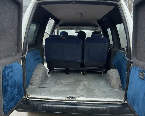 Білий Пежо Експерт вант.-пас., об'ємом двигуна 1.87 л та пробігом 380 тис. км за 3550 $, фото 14 на Automoto.ua