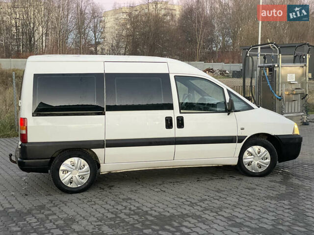 Белый Пежо Эксперт груз.-пасс., объемом двигателя 2 л и пробегом 337 тыс. км за 3950 $, фото 3 на Automoto.ua