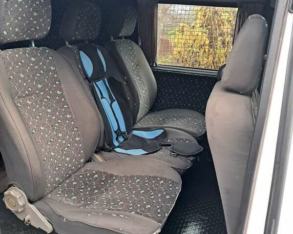 Белый Пежо Эксперт груз.-пасс., объемом двигателя 1.87 л и пробегом 301 тыс. км за 3700 $, фото 5 на Automoto.ua