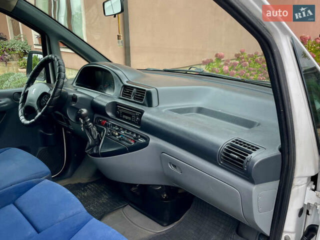 Білий Пежо Експерт вант.-пас., об'ємом двигуна 2 л та пробігом 250 тис. км за 4650 $, фото 24 на Automoto.ua