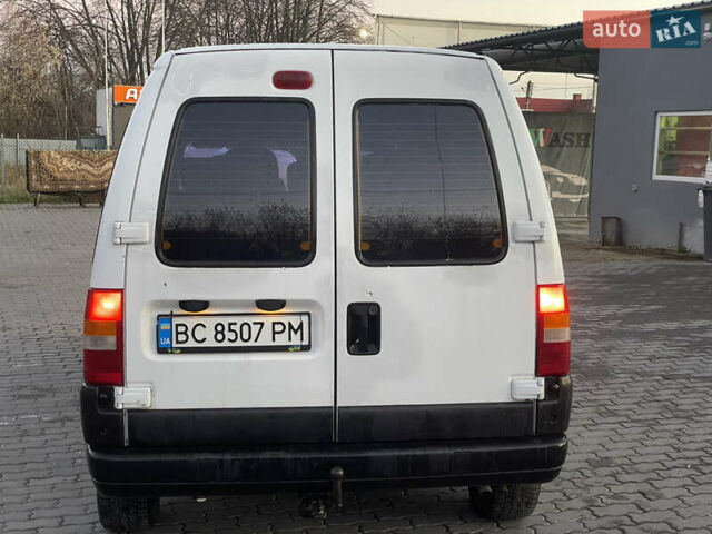 Белый Пежо Эксперт груз.-пасс., объемом двигателя 2 л и пробегом 337 тыс. км за 3950 $, фото 6 на Automoto.ua