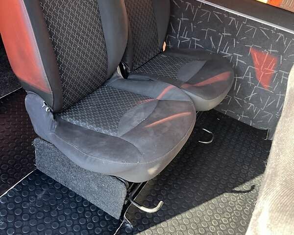 Білий Пежо Експерт вант.-пас., об'ємом двигуна 2 л та пробігом 227 тис. км за 4000 $, фото 13 на Automoto.ua
