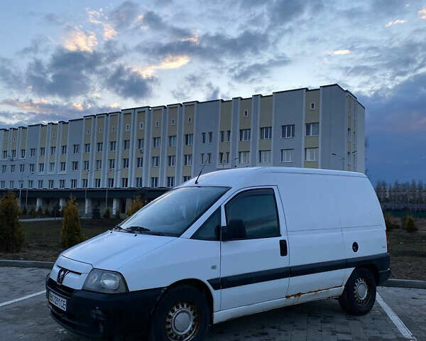 Пежо Эксперт груз.-пасс. 2006 в Мостисках на Automoto.ua Белый Пежо Эксперт груз.-пасс., объемом двигателя 2 л и пробегом 329 тыс. км за 4500 $, фото 4 на Automoto.ua