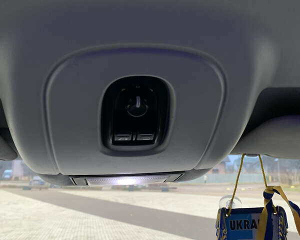 Белый Пежо Эксперт груз.-пасс., объемом двигателя 2 л и пробегом 338 тыс. км за 4250 $, фото 9 на Automoto.ua