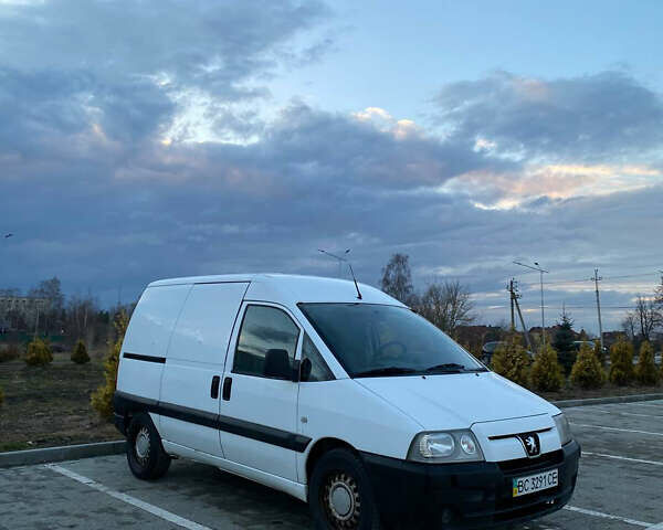 Пежо Эксперт груз.-пасс. 2006 в Мостисках на Automoto.ua Белый Пежо Эксперт груз.-пасс., объемом двигателя 2 л и пробегом 329 тыс. км за 4500 $, фото 1 на Automoto.ua
