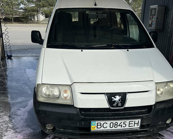 Белый Пежо Эксперт груз.-пасс., объемом двигателя 2 л и пробегом 220 тыс. км за 4600 $, фото 5 на Automoto.ua