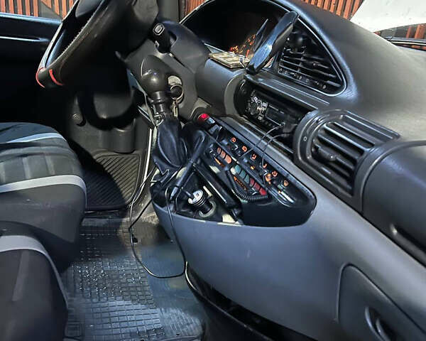 Белый Пежо Эксперт груз.-пасс., объемом двигателя 2 л и пробегом 220 тыс. км за 4600 $, фото 6 на Automoto.ua