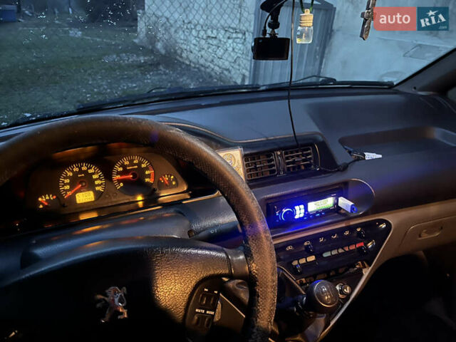 Белый Пежо Эксперт груз.-пасс., объемом двигателя 2 л и пробегом 311 тыс. км за 3000 $, фото 7 на Automoto.ua