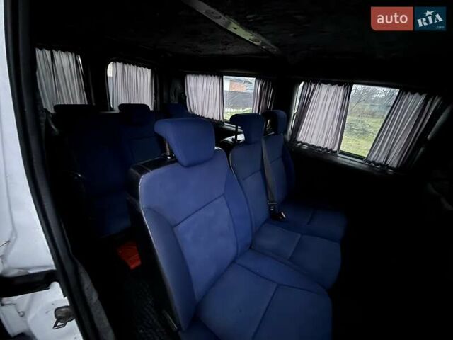 Белый Пежо Эксперт груз.-пасс., объемом двигателя 2 л и пробегом 317 тыс. км за 5900 $, фото 23 на Automoto.ua