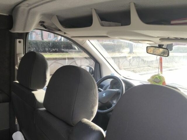 Белый Пежо Эксперт груз.-пасс., объемом двигателя 1.6 л и пробегом 1 тыс. км за 5000 $, фото 1 на Automoto.ua