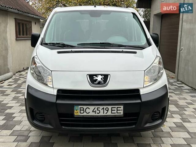 Белый Пежо Эксперт груз.-пасс., объемом двигателя 2 л и пробегом 288 тыс. км за 6300 $, фото 2 на Automoto.ua