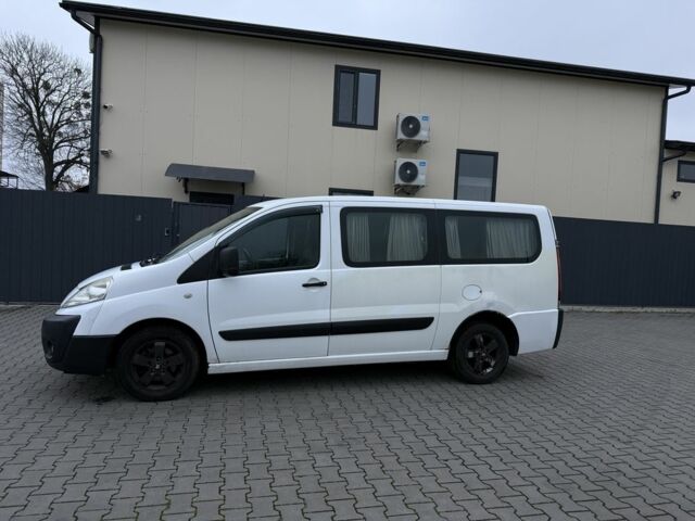 Белый Пежо Эксперт груз.-пасс., объемом двигателя 2 л и пробегом 317 тыс. км за 5900 $, фото 1 на Automoto.ua