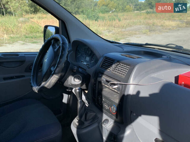 Белый Пежо Эксперт груз.-пасс., объемом двигателя 1.56 л и пробегом 275 тыс. км за 4900 $, фото 11 на Automoto.ua