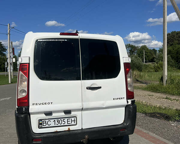 Белый Пежо Эксперт груз.-пасс., объемом двигателя 2 л и пробегом 373 тыс. км за 4600 $, фото 3 на Automoto.ua