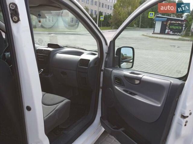 Білий Пежо Експерт вант.-пас., об'ємом двигуна 1.6 л та пробігом 335 тис. км за 5450 $, фото 29 на Automoto.ua
