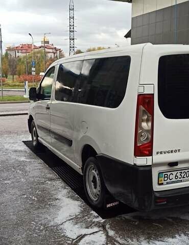 Білий Пежо Експерт вант.-пас., об'ємом двигуна 2 л та пробігом 364 тис. км за 4600 $, фото 3 на Automoto.ua