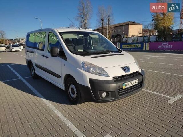 Белый Пежо Эксперт груз.-пасс., объемом двигателя 1.6 л и пробегом 353 тыс. км за 6100 $, фото 2 на Automoto.ua