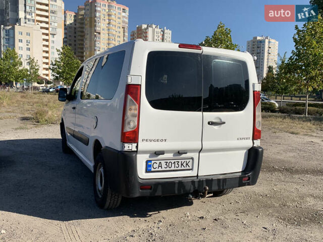 Белый Пежо Эксперт груз.-пасс., объемом двигателя 1.56 л и пробегом 275 тыс. км за 4900 $, фото 3 на Automoto.ua