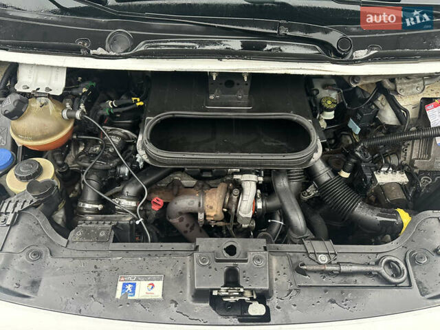 Білий Пежо Експерт вант.-пас., об'ємом двигуна 1.6 л та пробігом 300 тис. км за 5400 $, фото 8 на Automoto.ua