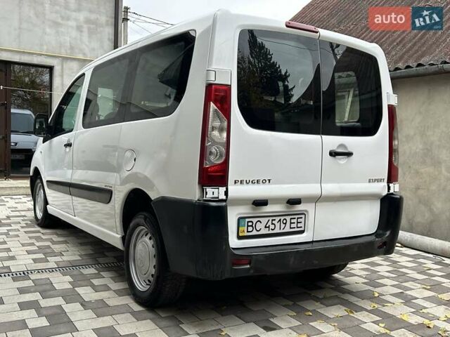 Белый Пежо Эксперт груз.-пасс., объемом двигателя 2 л и пробегом 288 тыс. км за 6300 $, фото 4 на Automoto.ua