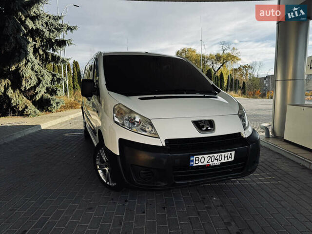 Пежо Эксперт груз.-пасс. 2007 в Залещиках на Automoto.ua Белый Пежо Эксперт груз.-пасс., объемом двигателя 2 л и пробегом 430 тыс. км за 5900 $, фото 1 на Automoto.ua