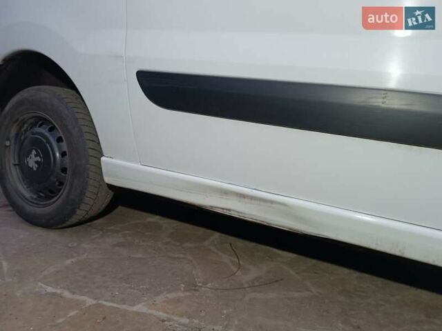 Білий Пежо Експерт вант.-пас., об'ємом двигуна 2 л та пробігом 309 тис. км за 6800 $, фото 7 на Automoto.ua