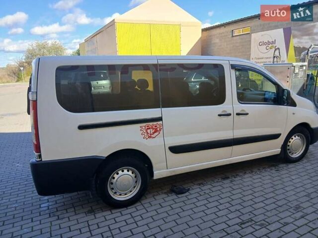 Белый Пежо Эксперт груз.-пасс., объемом двигателя 2 л и пробегом 259 тыс. км за 7199 $, фото 3 на Automoto.ua