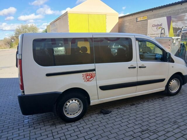 Белый Пежо Эксперт груз.-пасс., объемом двигателя 2 л и пробегом 258 тыс. км за 7199 $, фото 4 на Automoto.ua