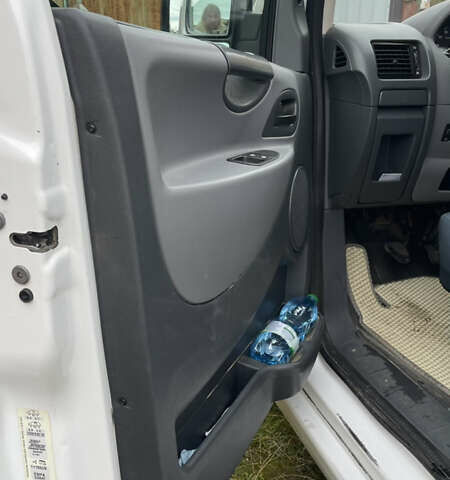 Белый Пежо Эксперт груз.-пасс., объемом двигателя 2 л и пробегом 323 тыс. км за 6500 $, фото 10 на Automoto.ua